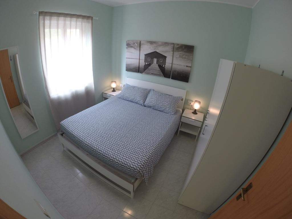 Casa Vacanze Domus Centola Buitenkant foto